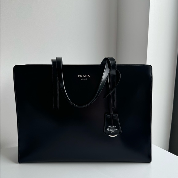 NEW Prada Large Spazzolato Re-Edition 1995 Large Tote - Picture 2 of 11